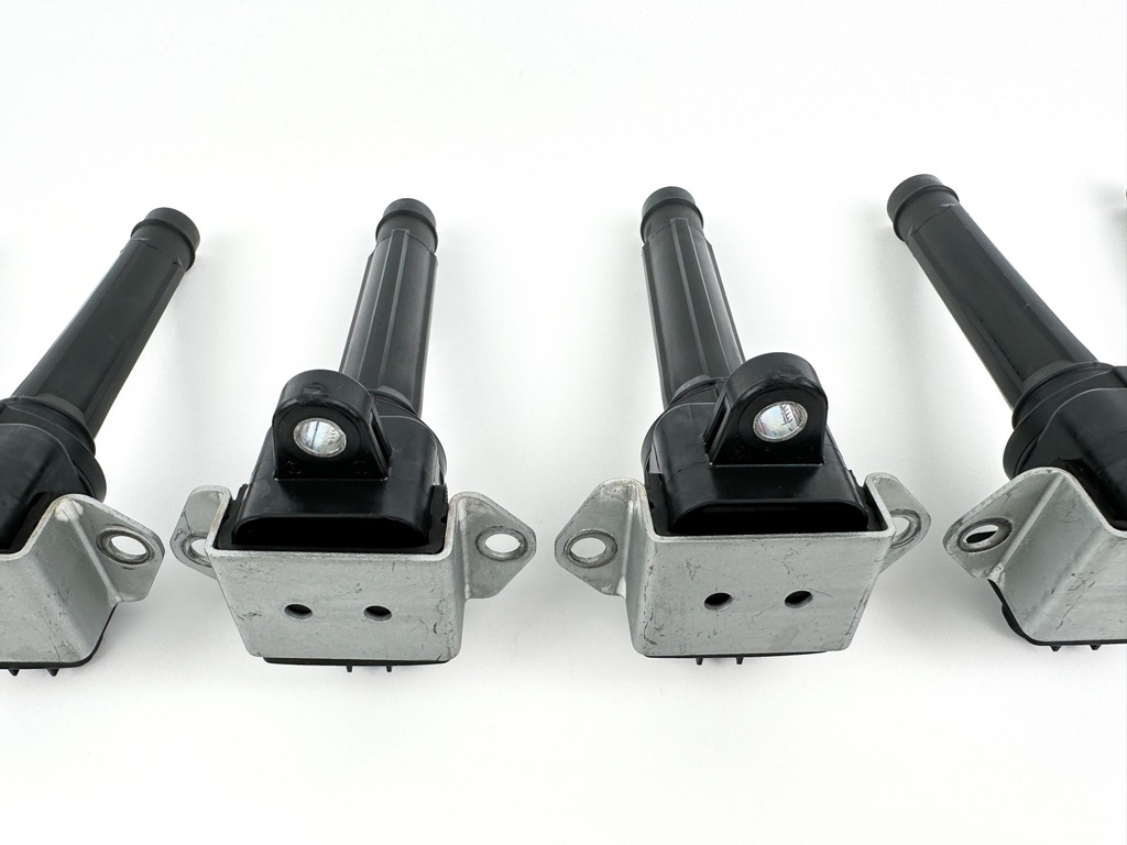 2018 Suzuki 350 HP 4 Stroke Outboard Ignition Coil Set 33410-98L00 OEM