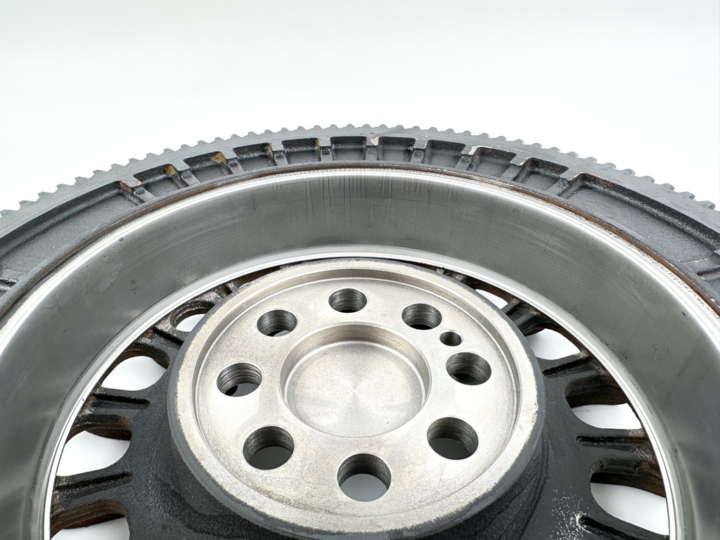 2018 Suzuki 350 HP 4 Stroke Outboard Flywheel 32102-98J20 OEM