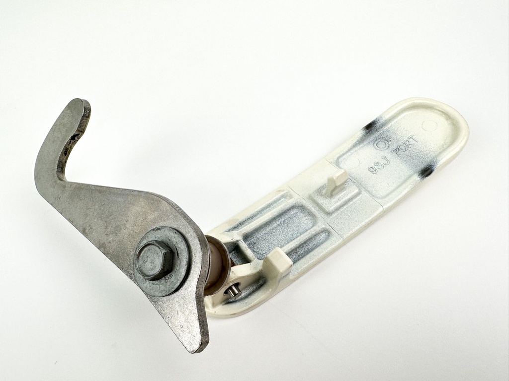 2018 Suzuki 350 HP 4 Stroke Outboard Port Latch Handle 61634-93J00-Y5S OEM