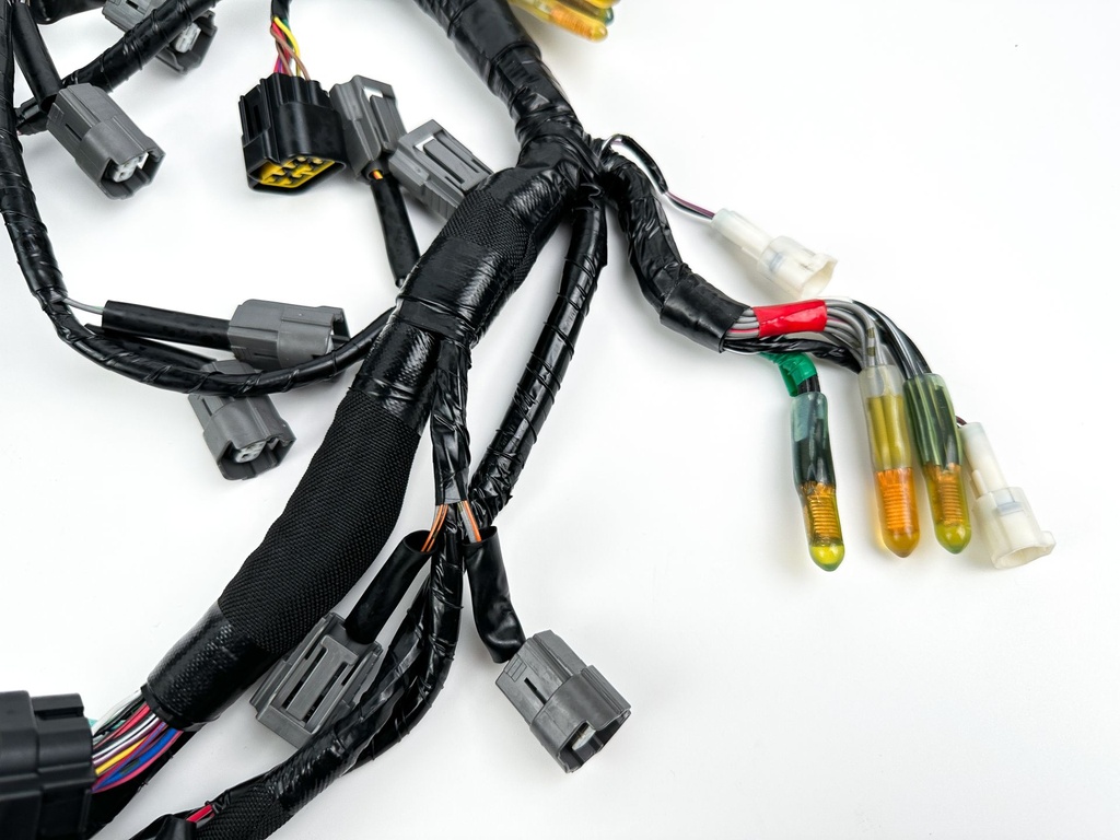 2018 Suzuki 350 HP 4 Stroke Outboard Engine Wire Harness 36610-98L11 OEM