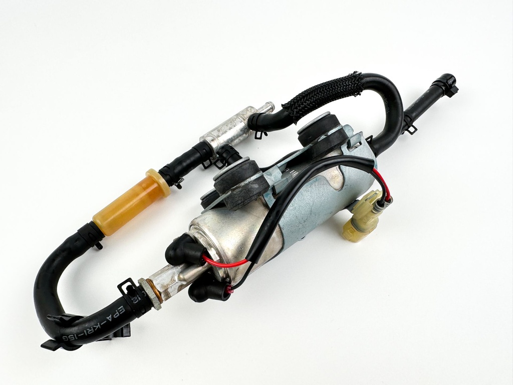 Suzuki 200 225 250 300 350 HP Outboard Low Pressure Lift Fuel Pump 15100-94900 Tested