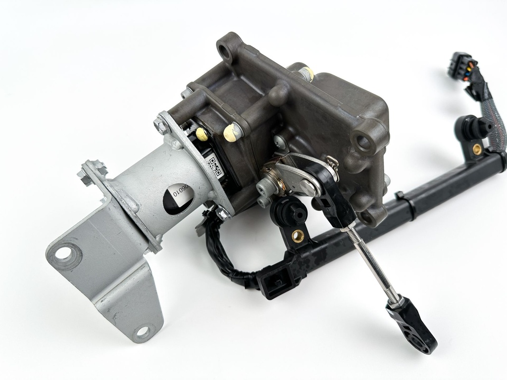 2018 Suzuki 350 HP 4 Stroke Outboard Shift Actuator 38800-98L01 OEM