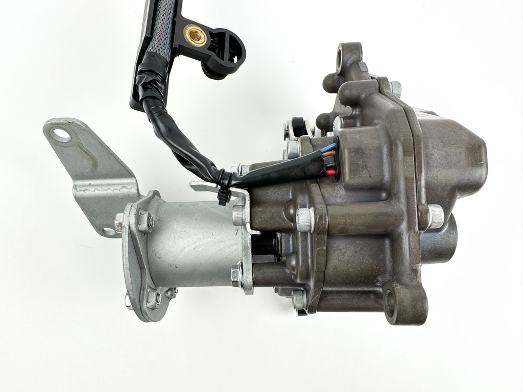 2018 Suzuki 350 HP 4 Stroke Outboard Shift Actuator 38800-98L01 OEM