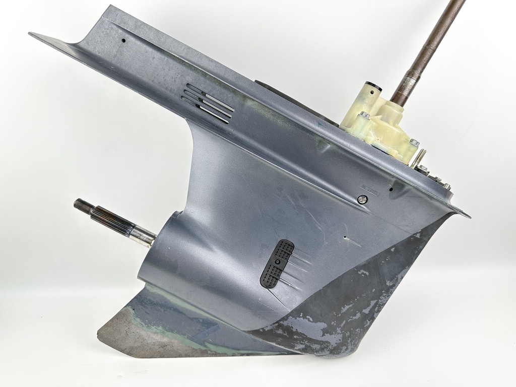 Yamaha 200 255 250 HP V6 F250 3.3L 25" Shaft Lower Unit Gear Case RH