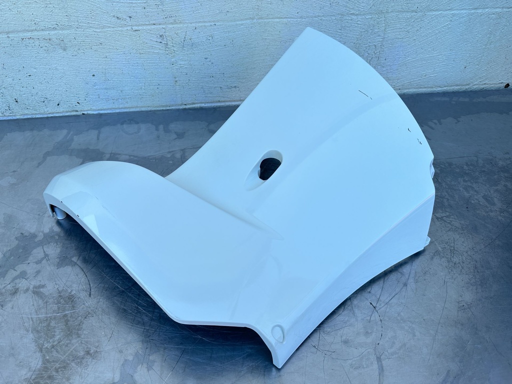 2018 Suzuki 350 HP 4 Stroke Outboard Lower Apron Cowling Set 61140-98801-Y5S OEM