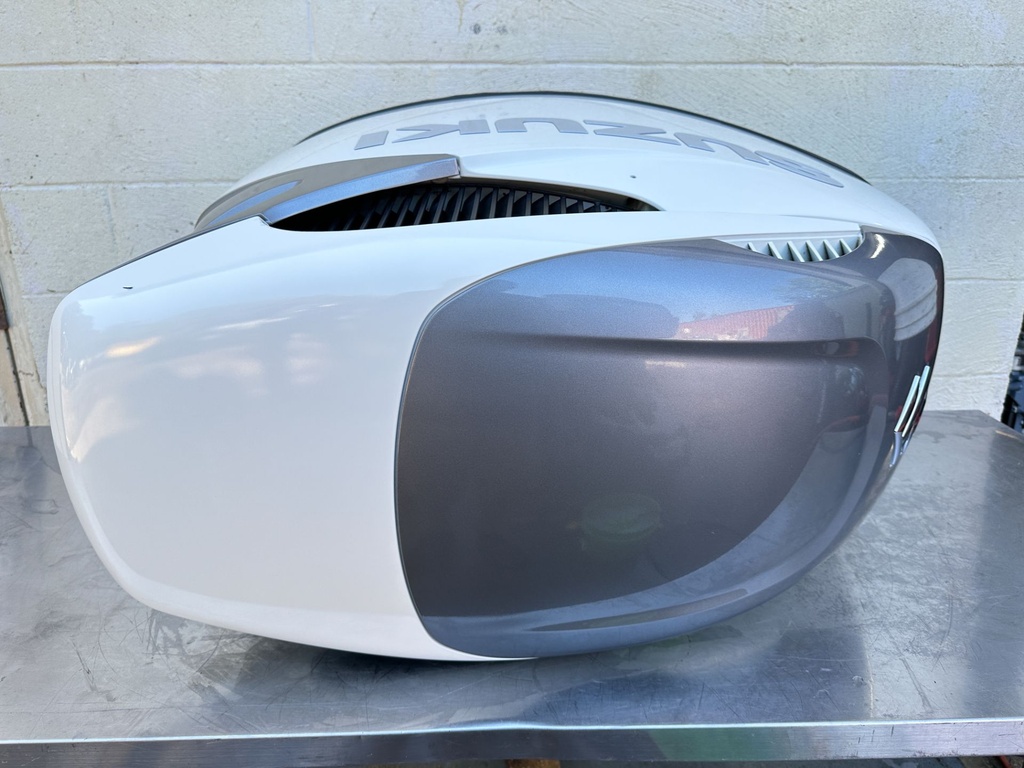 2018 Suzuki 350 HP 4 Stroke Outboard Top Cowling 61420-98823-BBK OEM