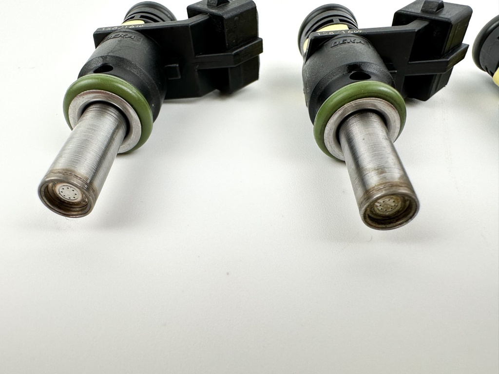 2016 Mercury 75 HP 4 Stroke Outboard Fuel Injector 8M6002428 Cleaned & Tested