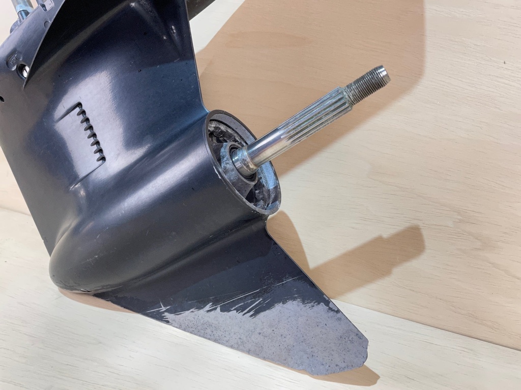 1998 Mercury Optimax 135HP 25" Shaft Gear Case Lower Unit 2:1 9148A83