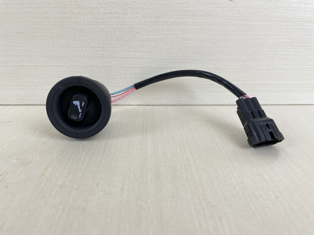 2003 Suzuki 140HP DF140 4 Stroke Outboard Power Trim Tilt Switch 37850-99E00