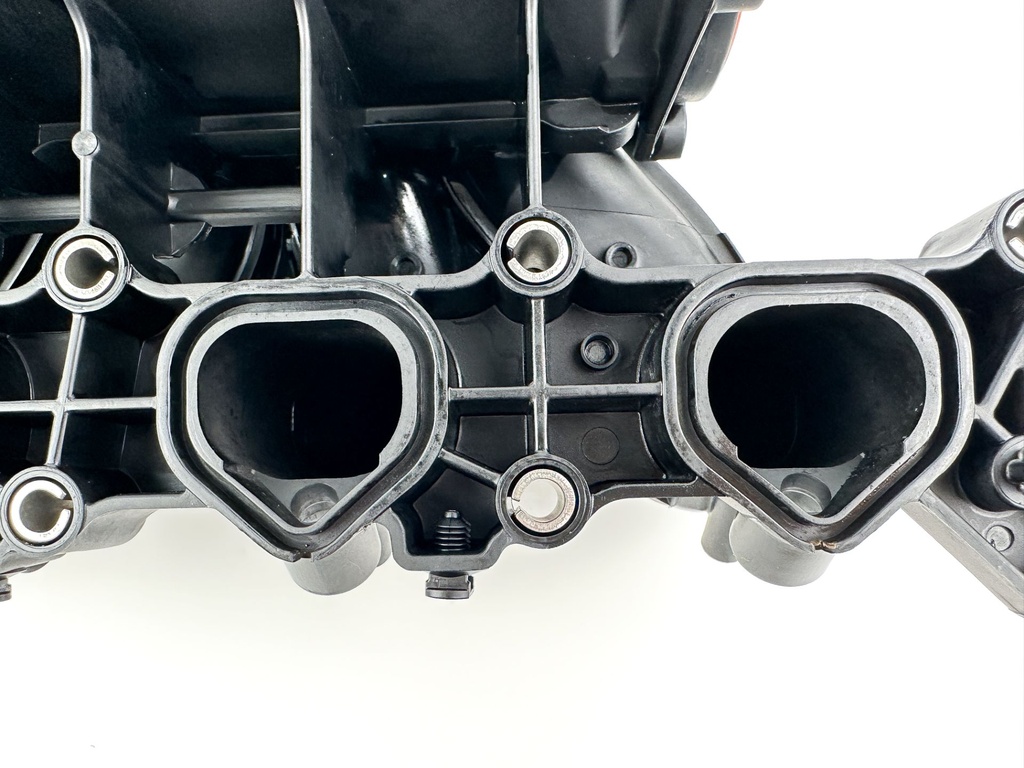 2016 Mercury 75 HP 4 Stroke Outboard Intake Manifold 8M0088065 OEM