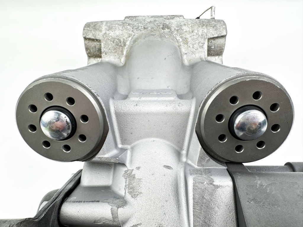 2002 + Honda 90 115 130 135 150 200 225 HP Outboard Power Trim Tilt Unit