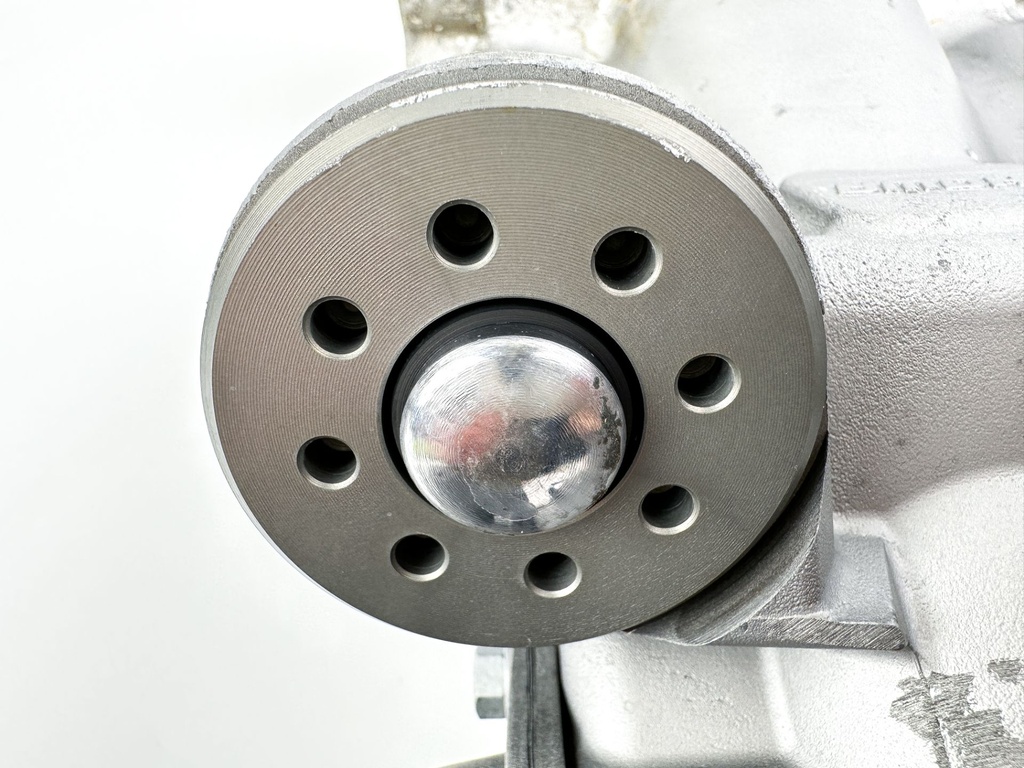 2002 + Honda 90 115 130 135 150 200 225 HP Outboard Power Trim Tilt Unit