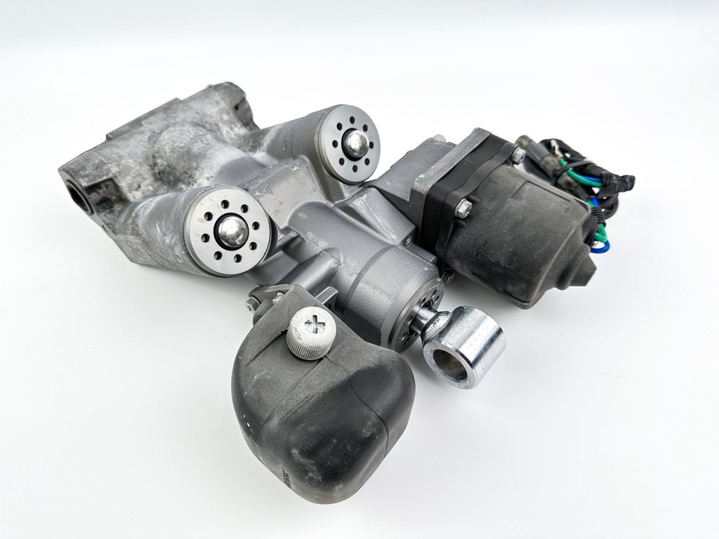 2013 Honda 115 HP 4 Stroke Outboard Power Trim Tilt Unit 56000-ZY6-063 OEM