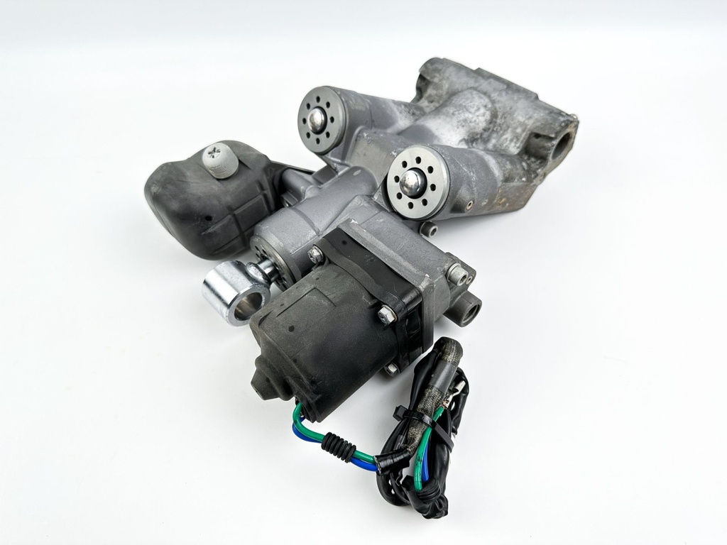 2013 Honda 115 HP 4 Stroke Outboard Power Trim Tilt Unit 56000-ZY6-063 OEM
