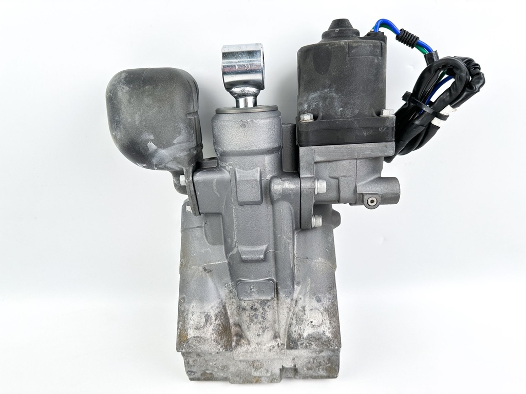 2013 Honda 115 HP 4 Stroke Outboard Power Trim Tilt Unit 56000-ZY6-063 OEM