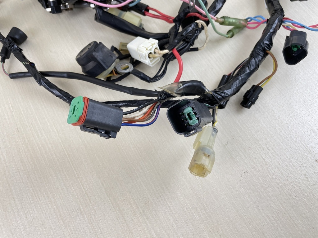 2003 Johnson Evinrude 140HP 4 Stroke Outboard Engine Wire Harness 5033552