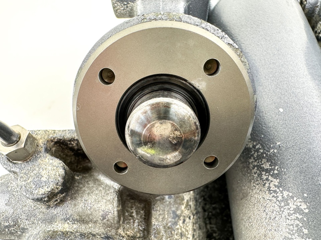 2005 Yamaha 225 HP 4 Stroke Outboard Power Trim Tilt Unit 69J-43800-01-4D OEM