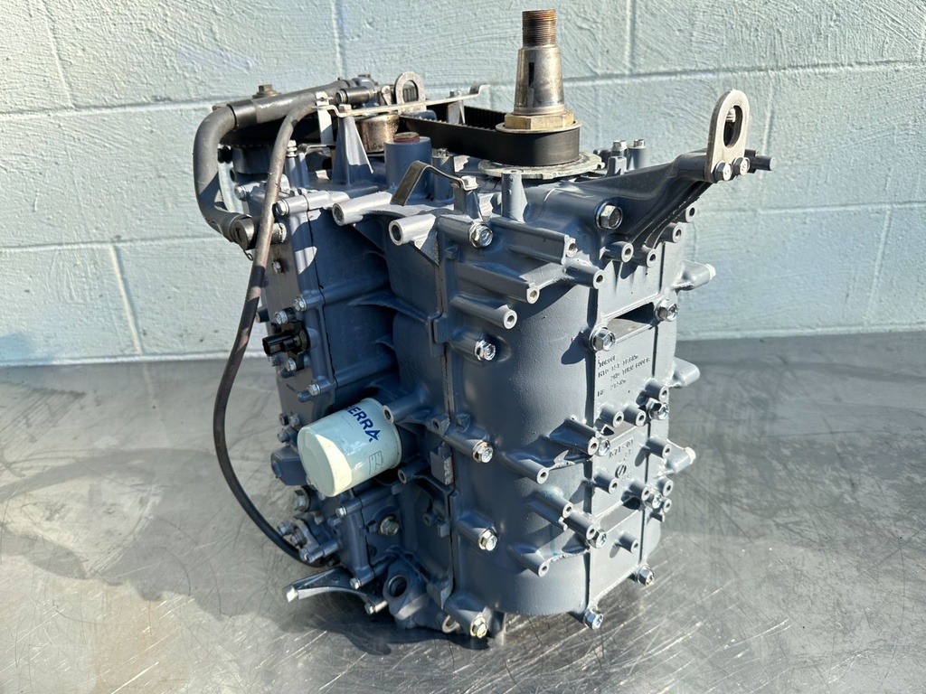 2004 Yamaha 115 HP 4 Stroke Outboard Powerhead 68V-W009B-04-1S OEM