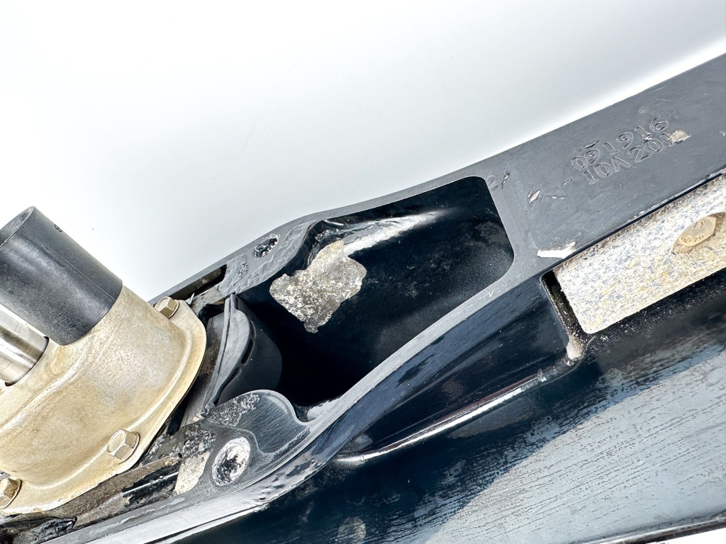 2015 Mercury 90HP 4 Stroke 20" Lower Unit Gear Case RH Assembly 8M0088072