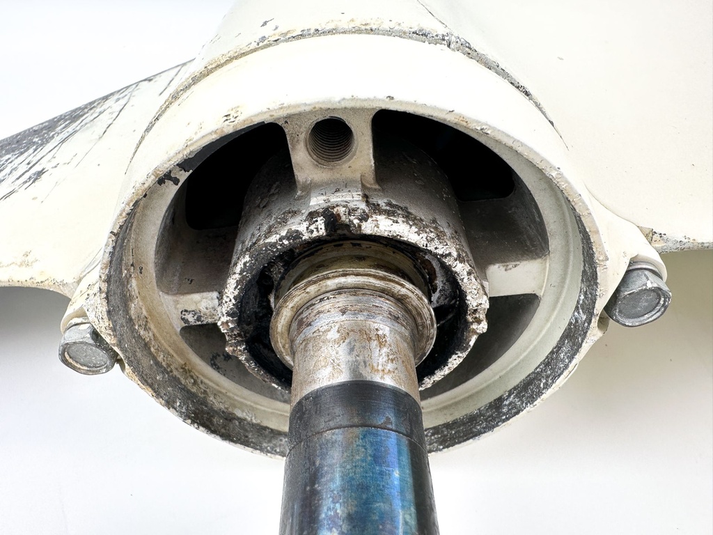 2001 - 2006 Suzuki DF 90 115 HP 4 Stroke 20" Long Lower Unit - Repair