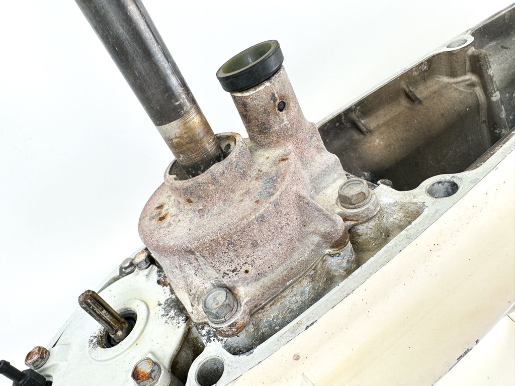 2001 - 2006 Suzuki DF 90 115 HP 4 Stroke 20" Long Lower Unit - Repair