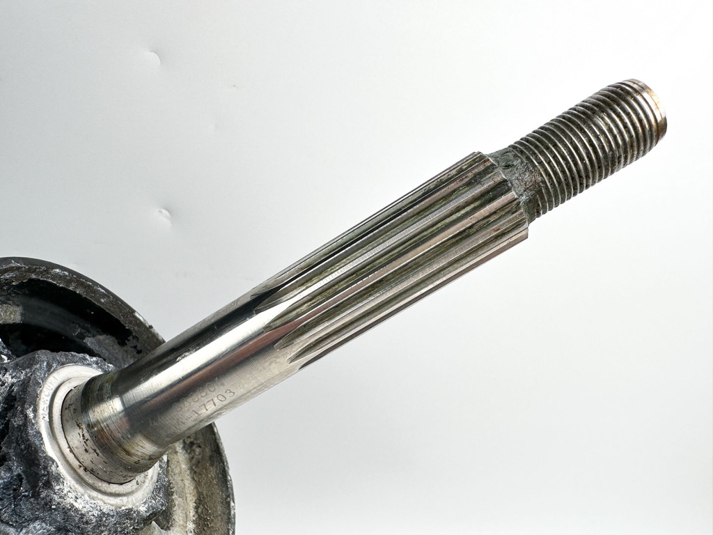 98-06 Mercury 75 90 115 HP 4 Stroke Carb 20" Long Lower Unit 888845T03