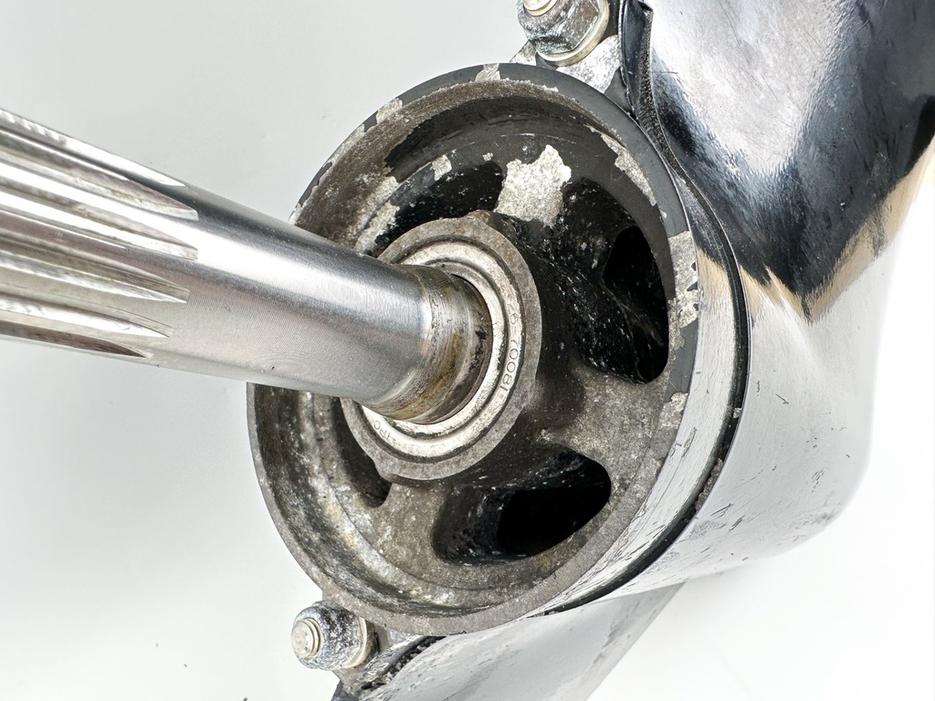 1999-2006 Mercury 75 90 115 HP 4 Stroke 20" Long Lower Unit 2.07:1 9011G67