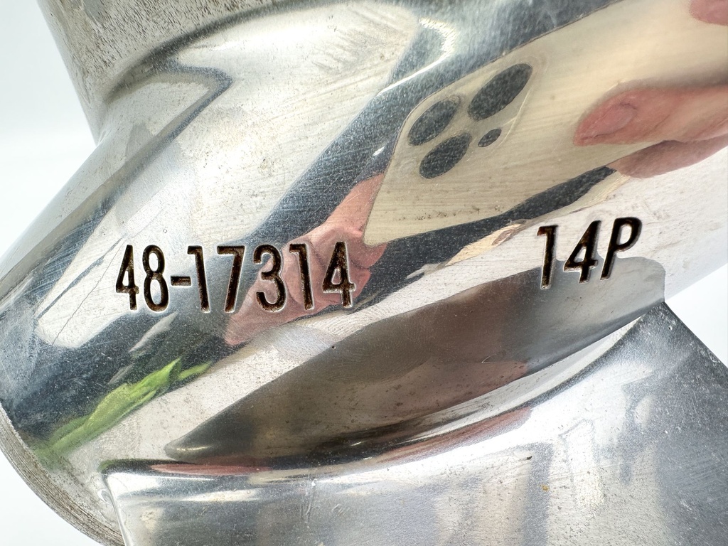 Mercury Marine Vengeance Propeller 3 x 13 3/8'' x 14P RH 48-17314 14P