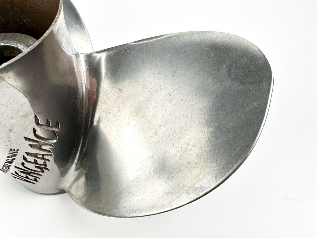 Mercury Marine Vengeance Propeller 3 x 13 3/8'' x 14P RH 48-17314 14P