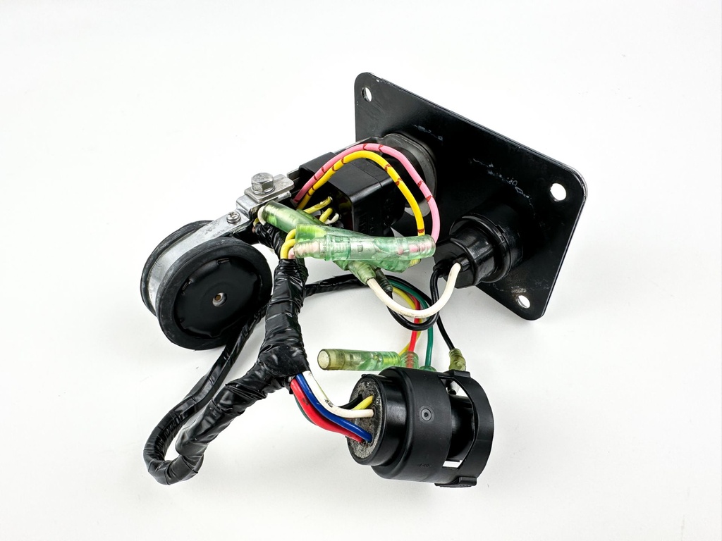 Yamaha Single Engine Key Switch With Key Assembly Panel