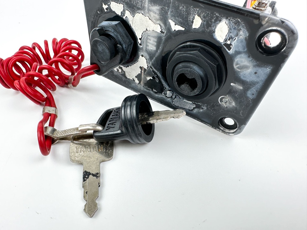 Yamaha Single Engine Outboard Key Switch W/ Key Panel