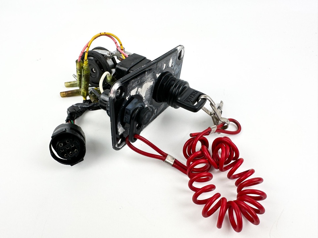 Yamaha Single Engine Outboard Key Switch W/ Key Panel