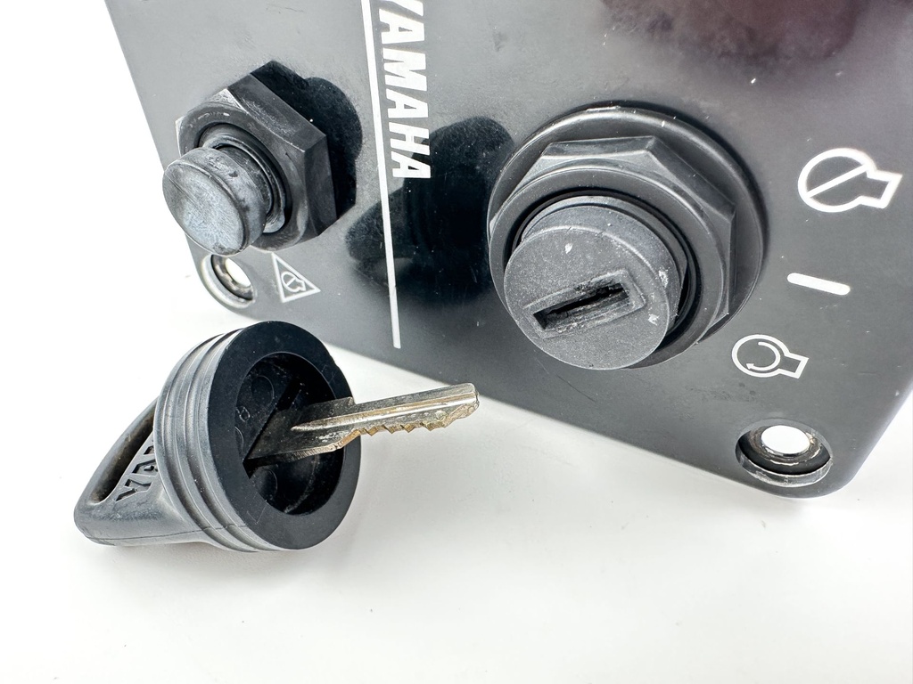 Yamaha Single Engine Key Switch With Key Good Condition