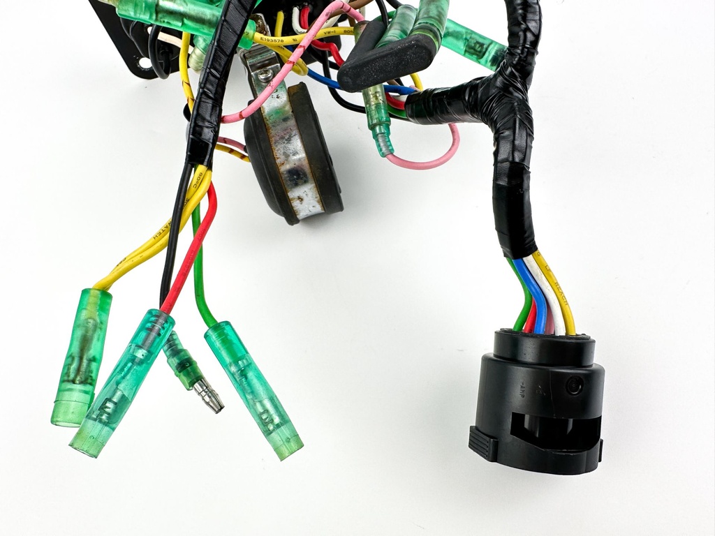 Yamaha Single Engine Key Switch With Key Good Condition