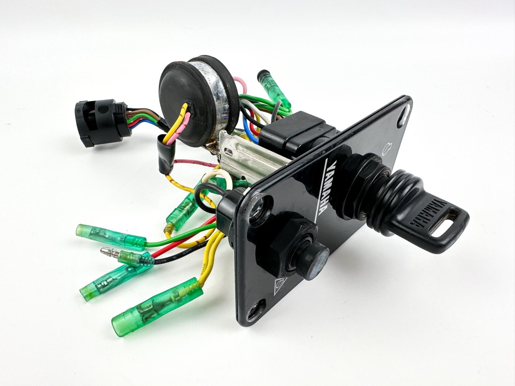 Yamaha Single Engine Key Switch With Key Good Condition