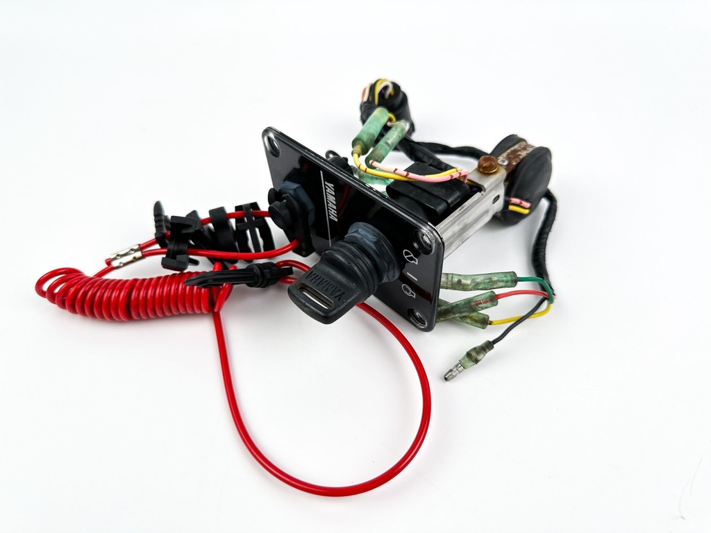 Yamaha Outboard Single Engine Key Switch & Key