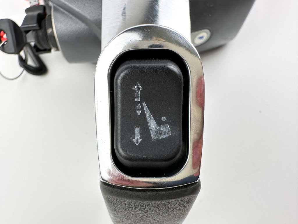 Evinrude Johnson Outboard Top Mount Remote Control Binnacle with key