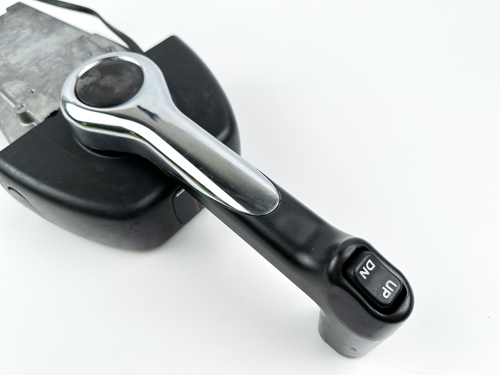 Yamaha Remote Outboard 704 Top Mount Control Binnacle Premium