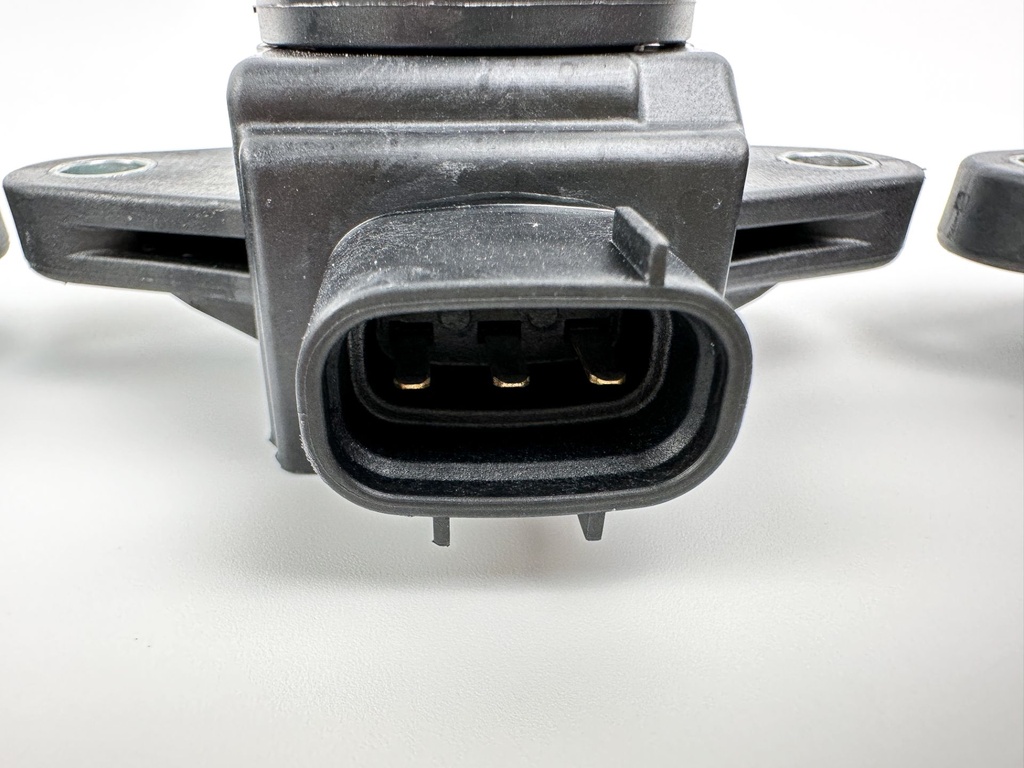 2005 Yamaha 250 HP 4 Stroke Outboard Ignition Coil Set 6P2-82310-00-00 Tested