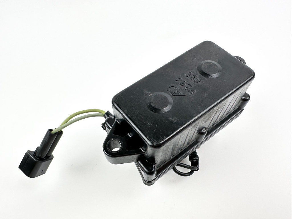 2005 Yamaha 250 HP 4 Stroke Outboard Trim Tilt Relay 63P-81950-00-00 Tested OEM