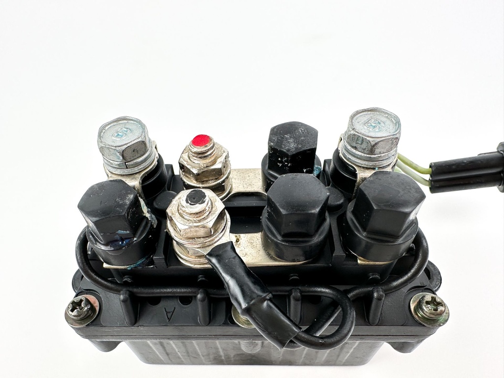 2005 Yamaha 250 HP 4 Stroke Outboard Trim Tilt Relay 63P-81950-00-00 Tested OEM