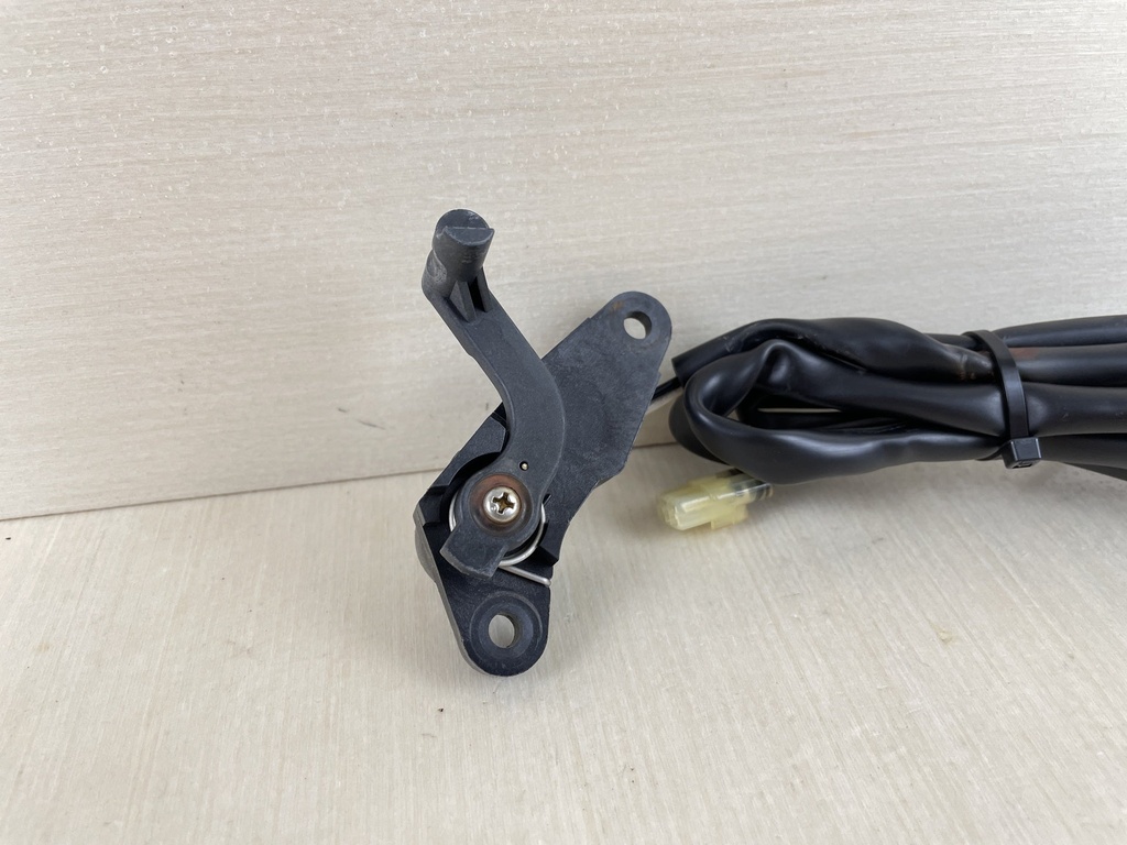 2007 Suzuki 50HP 4 Stroke Outboard Trim Angle Sender Unit 34801-99E05