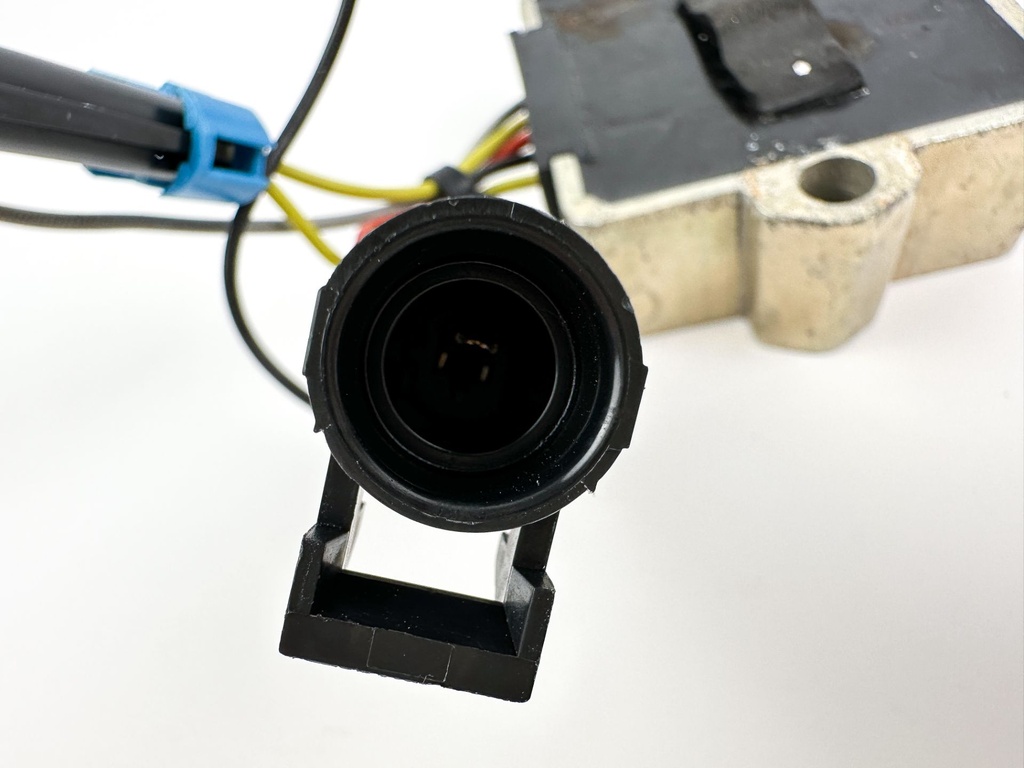 2007 Mercury 60 HP 4 Stroke Outboard Voltage Regulator 893640T01 OEM