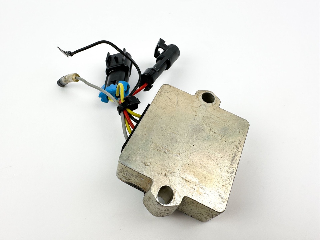 2007 Mercury 60 HP 4 Stroke Outboard Voltage Regulator 893640T01 OEM