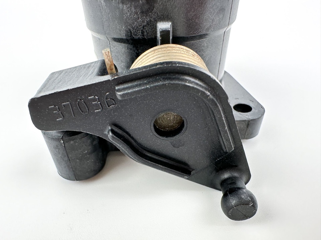 2007 Mercury 60 HP 4 Stroke Outboard Throttle Body Assembly 877831A02 OEM