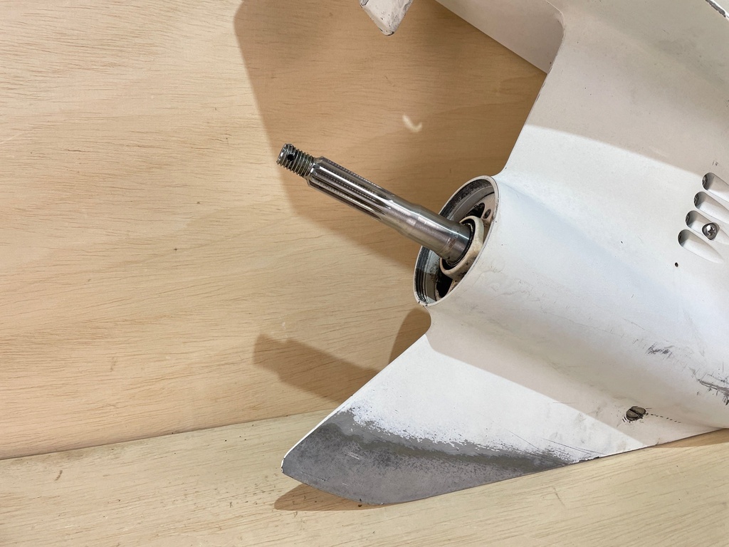 1997 Evinrude 150HP 20" Lower Unit GearCase 0435474 5000356