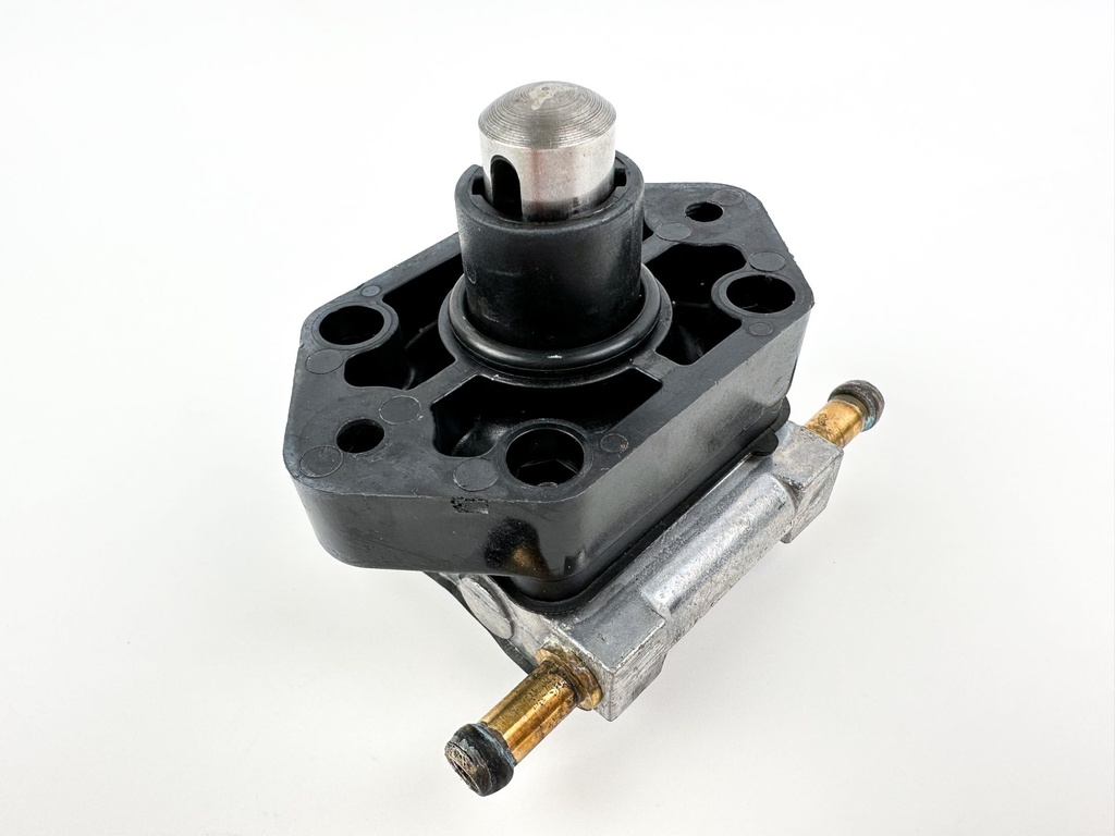 2007 Mercury 60 HP 4 Stroke Outboard Fuel Pump 899106T01 OEM