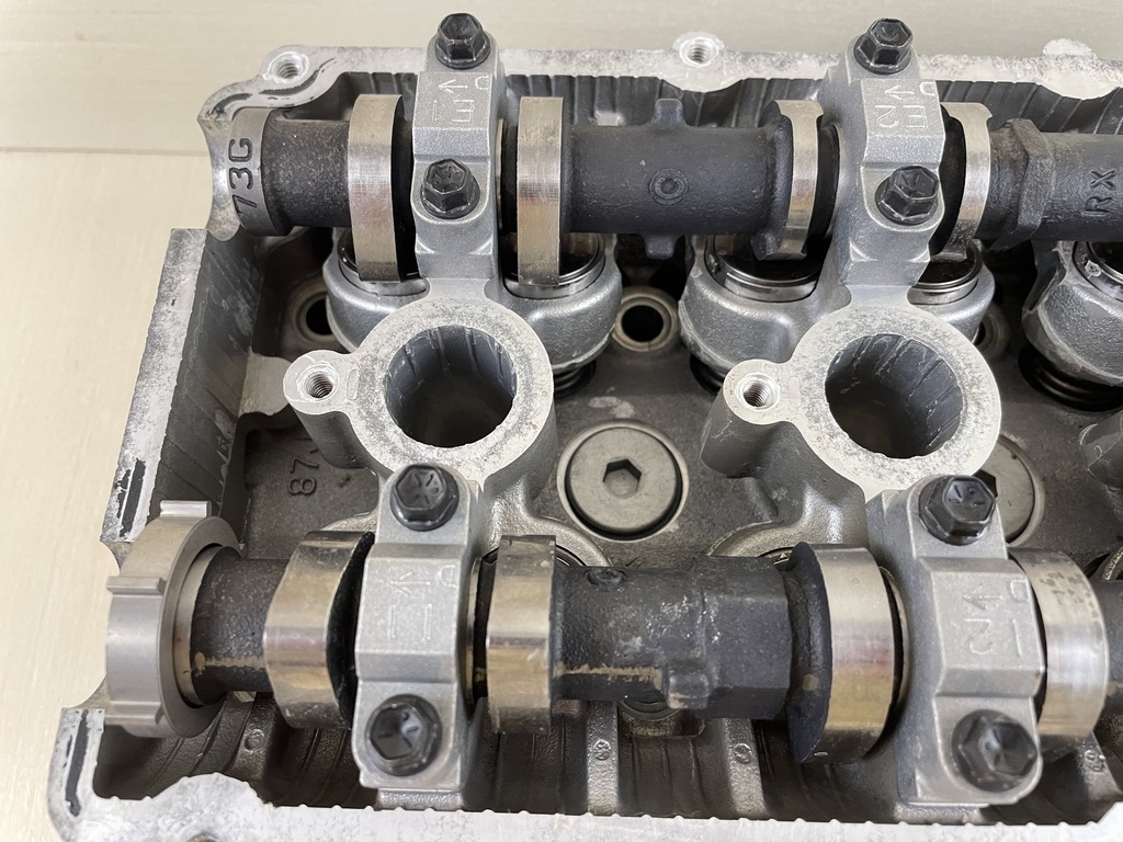 2007 Suzuki 50HP 4 Stroke Outboard Cylinder Head Complete 11100-87J23