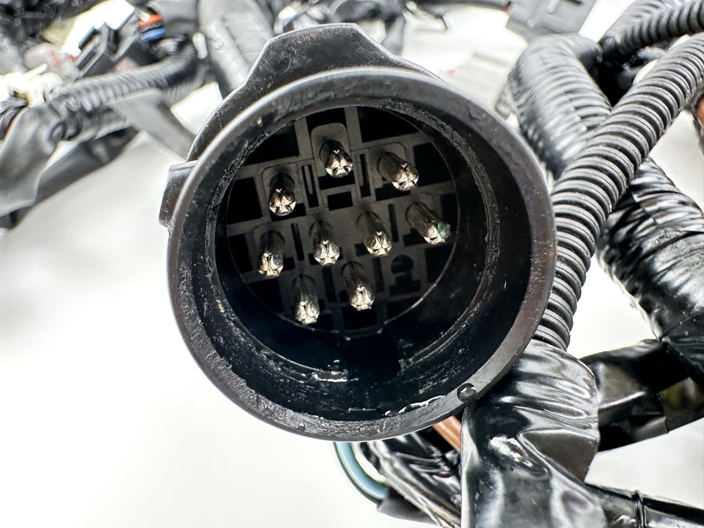 2005 Yamaha 250 HP 4 Stroke Outboard Engine Wire Harness 6P2-82590-00-00 Tested