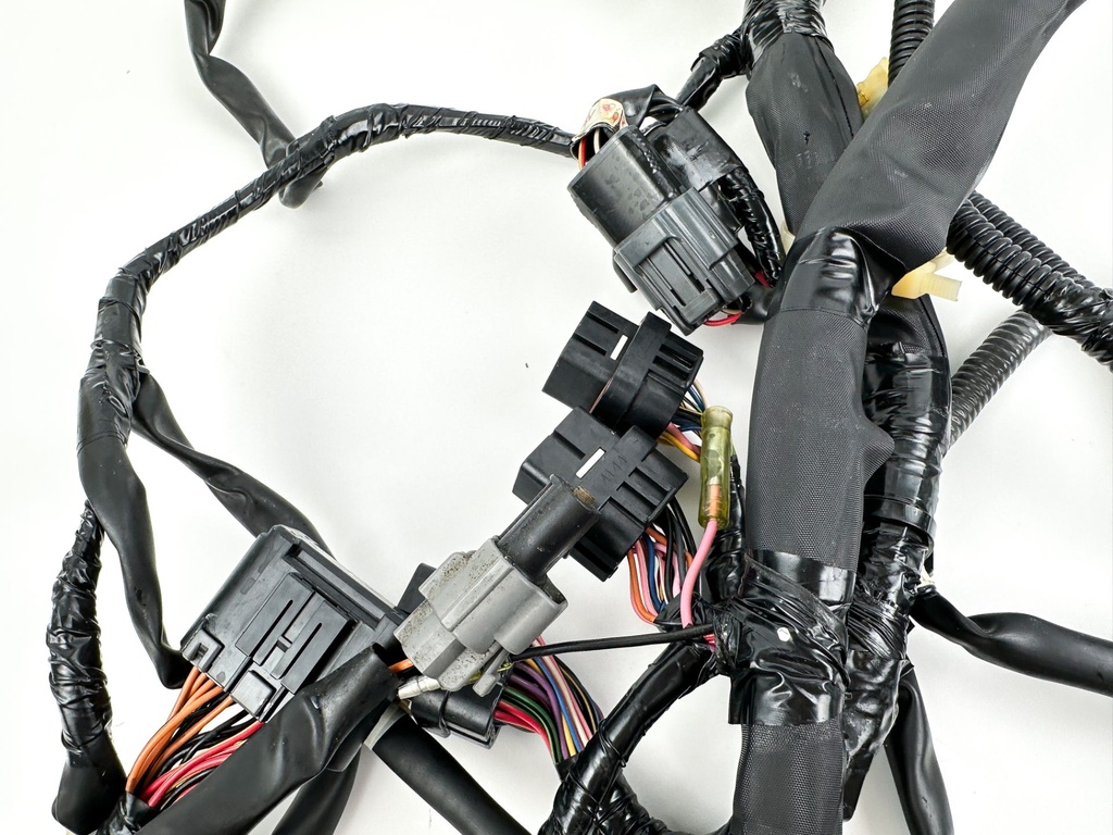 2005 Yamaha 250 HP 4 Stroke Outboard Engine Wire Harness 6P2-82590-00-00 Tested